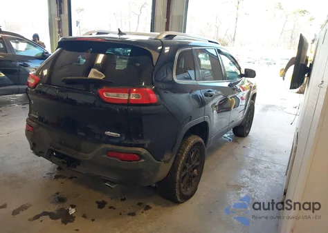 2014 Jeep Cherokee Latitude z USA, uszkodzony, nr VIN 1C4PJMCS1EW285506